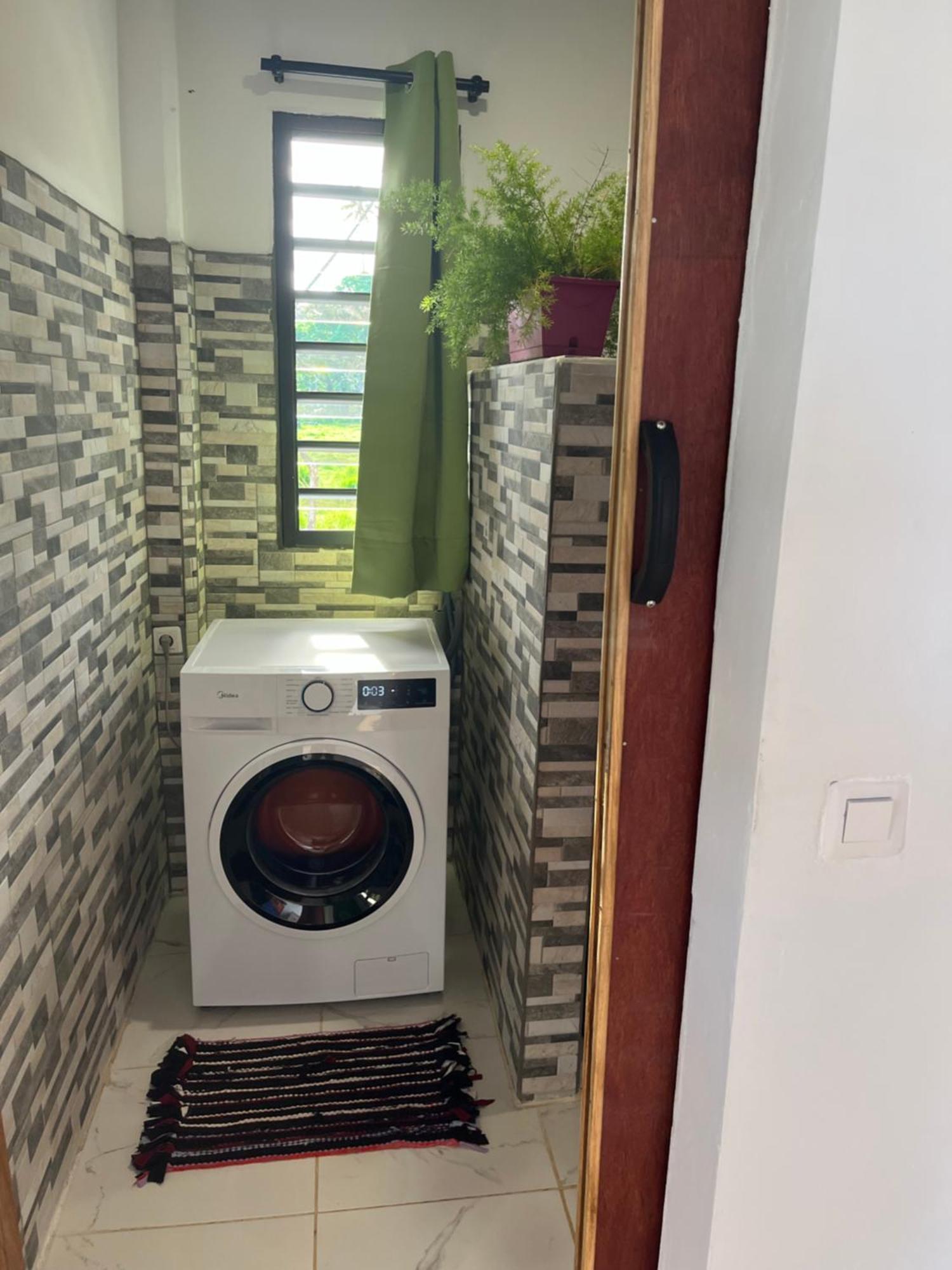 Manatini Lodge Faie Luaran gambar