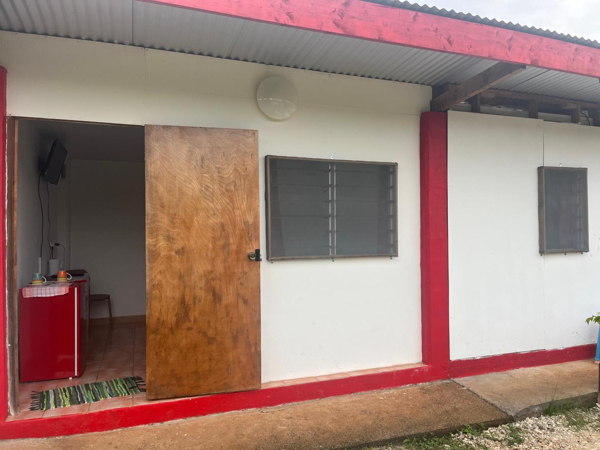 Manatini Lodge Faie Luaran gambar